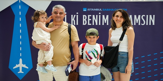 Sabiha Gökçen Havalimanı’nda Babalar Günü Sürprizi
